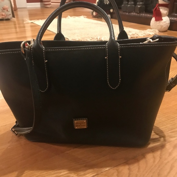 Dooney & Bourke Black Leather Handbag/Crossbody - Picture 2 of 8